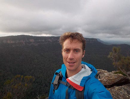 Second camera for selfies